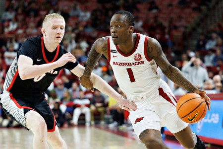 Arkansas's Johnell Davis has gone from pearl of the transfer portal to big-time bust